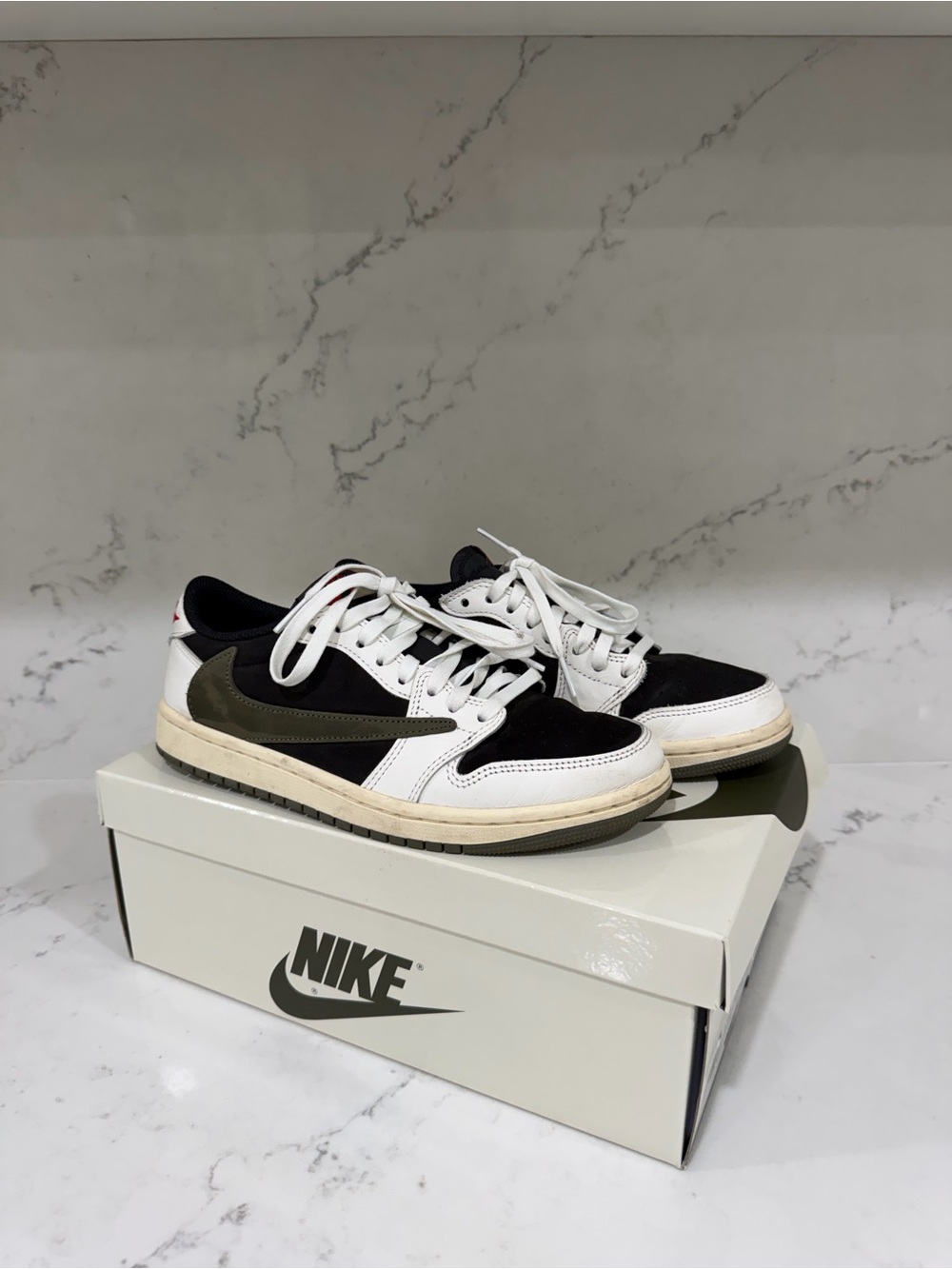 Nike Travis Scott Air Jordan 1 low OG Reverse Olive